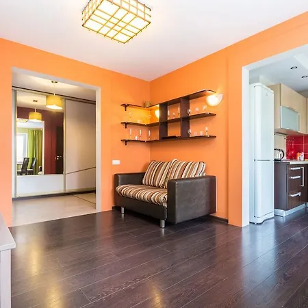Apartment On Mogilevskaya 8/2 *